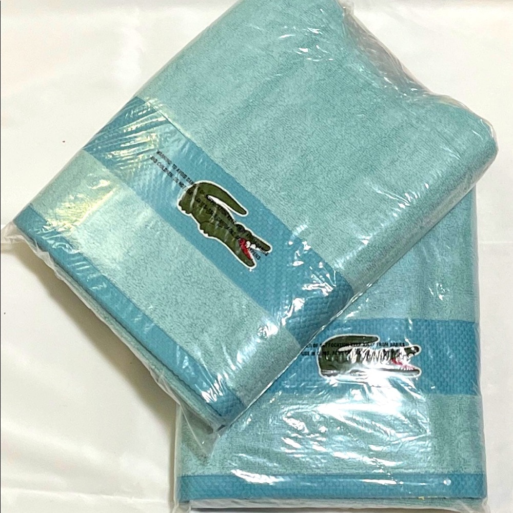 Lacoste Stripe Anti-Microbial Bath Towels (2pcs)